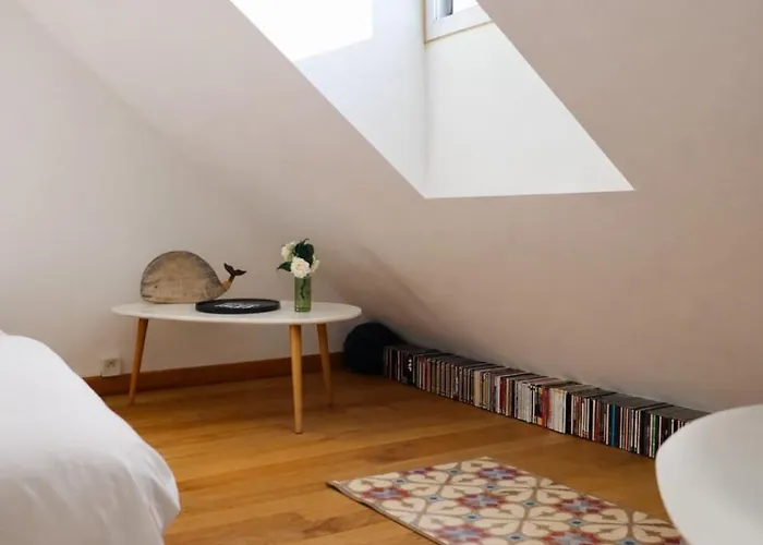 Lägenhet Les Courlis With Terrace Overlooking Carteret Marina *