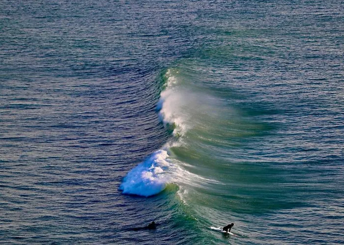 Les Courlis With Terrace Overlooking Carteret Marina